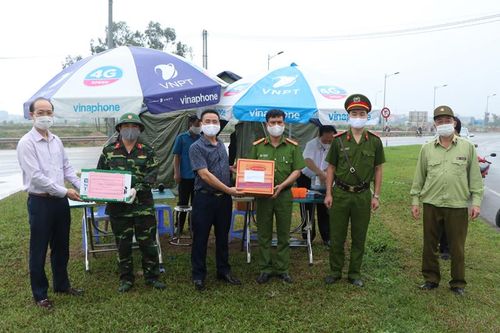 Kiểm tra công tác phòng, chống dịch COVID-19