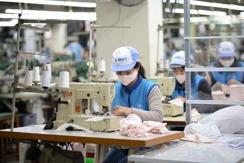 Hà Nội nỗ lực vượt khó, duy trì tăng trưởng