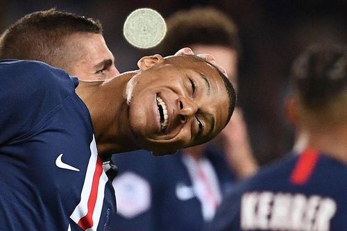 Mbappe bị dìm giá thảm hại trong mùa dịch