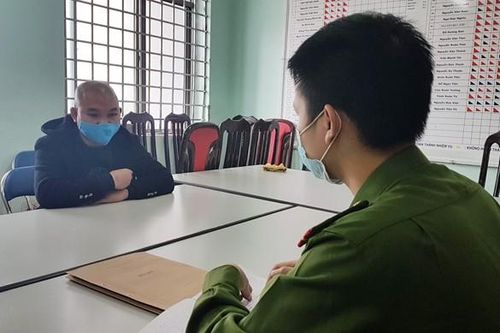 Nam thanh niên đi xe SH cướp tài sản của các cô gái trên đường vắng