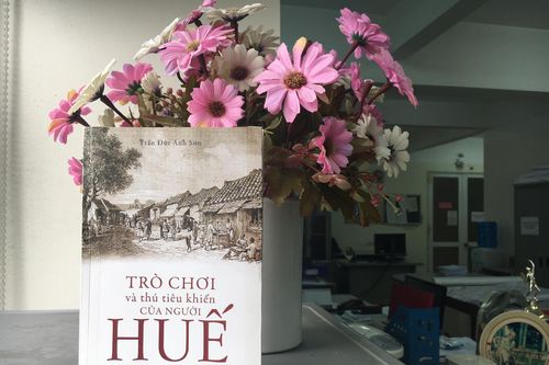 'Đánh bạc' bằng thơ - thú chơi tao nhã thuở xưa