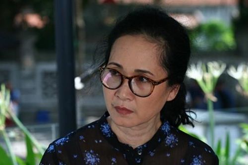 Chuỗi ngày cách ly bận rộn bán cơm gà của 'mẹ chồng quốc dân' Lan Hương