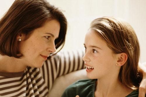 Cha mẹ làm bạn với con thế nào để khỏi ân hận cả đời?