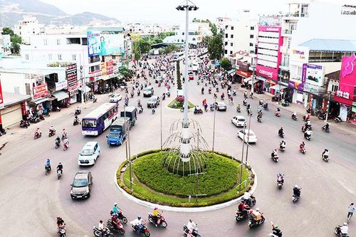 Đề xuất tạm duy trì hoạt động bãi đỗ xe Mả Vòng
