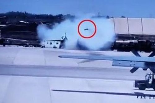 Cường kích Su-25 nã tên lửa nhầm vào nhà tướng quân đội, 4 người chết