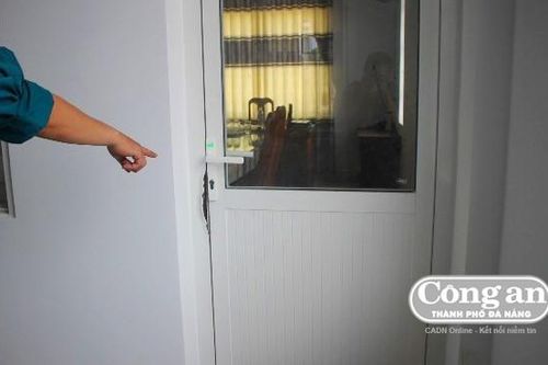 Trộm 'viếng' công sở