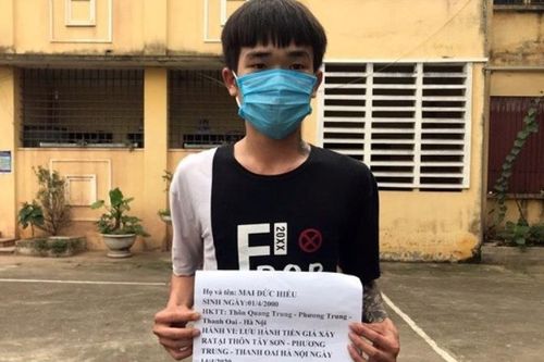 Phát hiện nam thanh niên tiêu thụ tiền giả tại Hà Nội