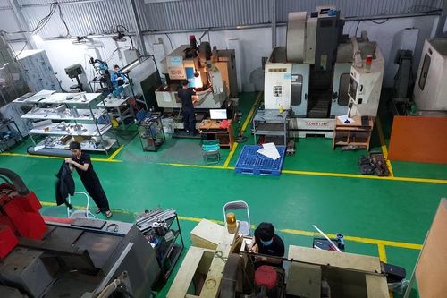 Thâm nhập 'ma trận' khẩu trang: Kiếm bạc tỷ mỗi tháng