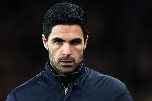 Các cầu thủ và ban huấn luyện Arsenal đồng ý cắt giảm lương