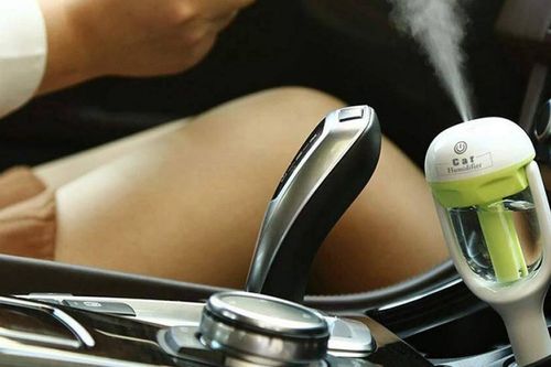 Những tiện nghi dễ gây mất tập trung cho lái xe