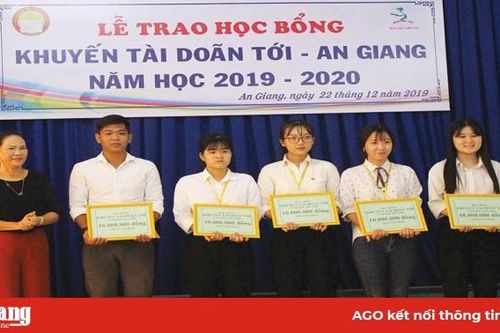 Đưa hoạt động khuyến học, khuyến tài từng bước đi vào chiều sâu
