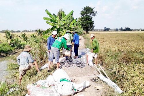 Tuyên truyền, vận động người dân tham gia các phong trào thi đua yêu nước