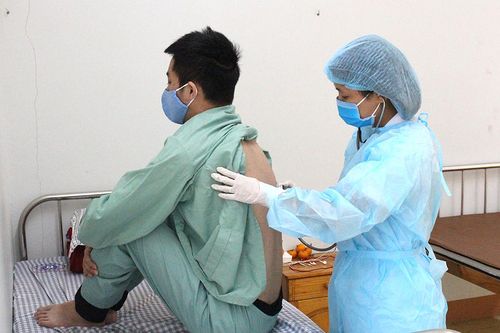 Tạm xa để thêm gần