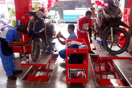 Những lưu ý khi chăm sóc xe tay ga vào mùa hè