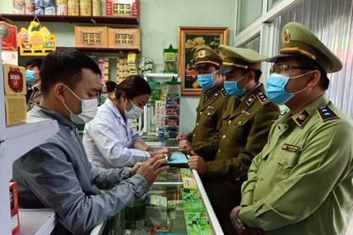 Ngày 21-4: Xử lý 2 vụ vi phạm kinh doanh thiết bị y tế