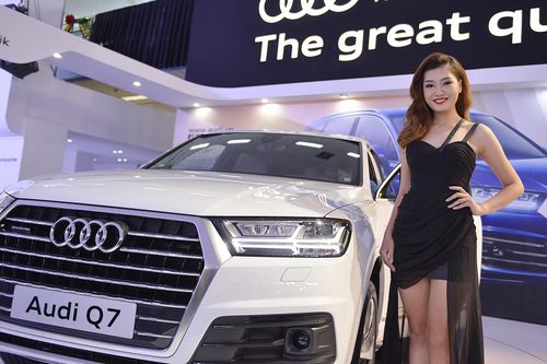 Ba xe Audi Q7 được triệu hồi tại Việt Nam vì lỗi trục lái