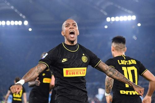 Chơi 7 trận, 'hàng thải' MU được Inter thưởng lớn