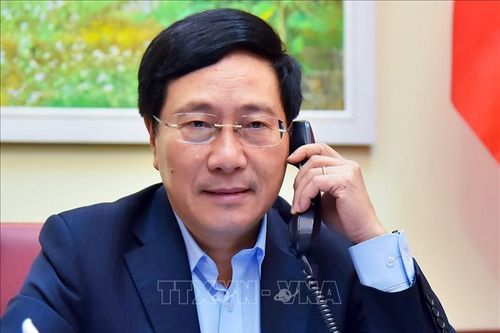 Bộ trưởng Ngoại giao Phạm Bình Minh điện đàm với Bộ trưởng Ngoại giao, Liên minh châu Âu và Hợp tác Tây Ban Nha