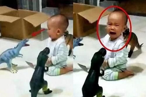Giao con nhỏ cho chồng trông, đến khi quay lại người vợ mới giận 'tím người' khi thấy cảnh tượng này