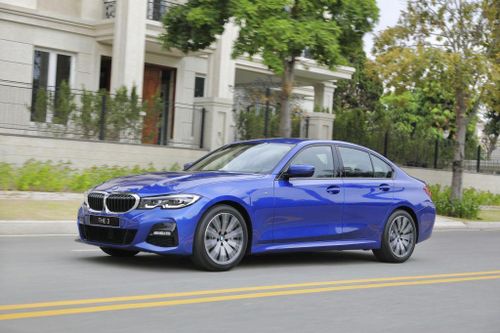 BMW 330i M-Sport 2020 ra mắt thị trường Việt Nam, nâng cấp trang bị, tăng giá bán