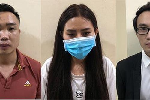 Phá đường dây mại dâm 'bay lắc' cùng khách, giá 25 triệu/lần