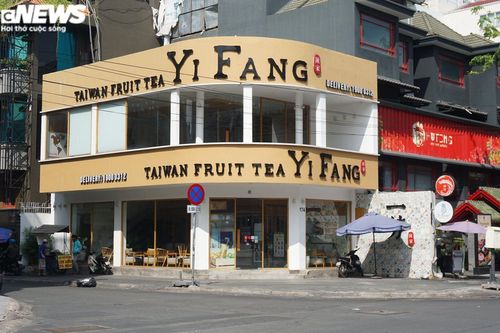 Hàng quán ở TP.HCM rục rịch mở cửa trở lại