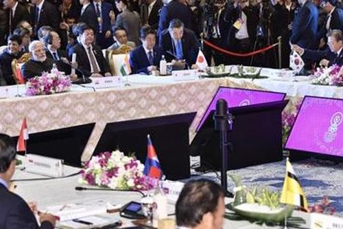 Nhật Bản gặp khó khăn trong dẫn dắt RCEP