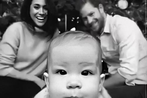 Archie - bé trai siêu đáng yêu của Hoàng tử Harry và Công nương Meghan sắp tròn 1 tuổi!