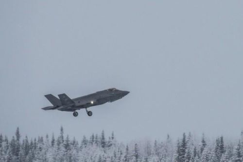 Mỹ điều chiến đấu cơ F-35A đến Bắc Cực, áp sát Nga