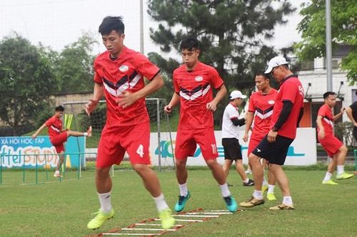 Các CLB V-League hồ hởi khi dịch Covid-19 đang lắng dần