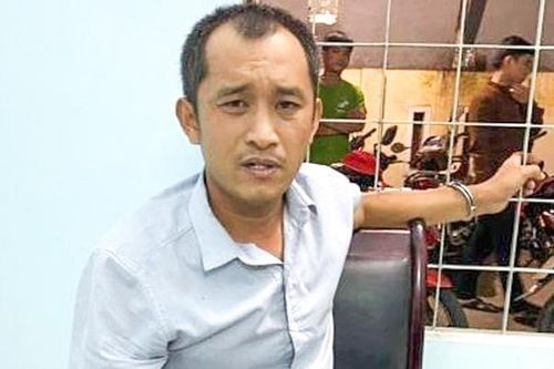 Khởi tố người đàn ông dùng búa đánh tình nhân