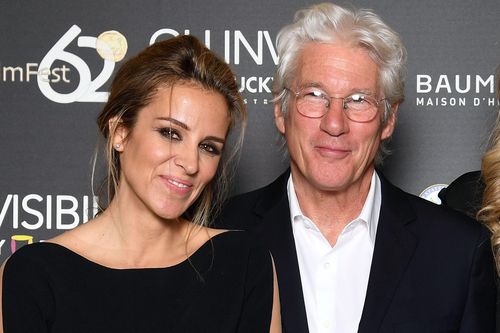 Tài tử 'Pretty Woman' có thêm con ở tuổi 71