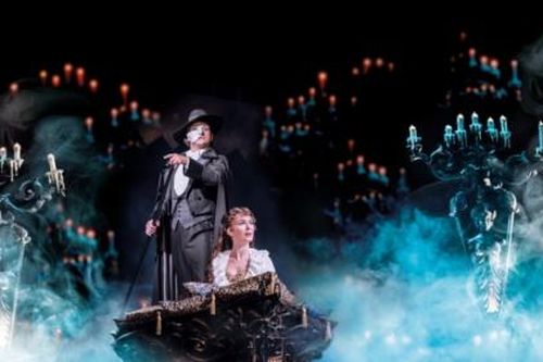 Vở opera kinh điển 'Bóng ma nhà hát' phát online 'thôi miên' khán giả toàn cầu