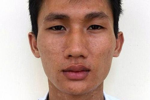 Dắt bò mới trộm đi tiêu thụ, nhóm thanh niên gặp công an