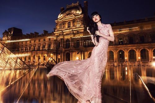 Siêu mẫu quốc tế Jessica Minh Anh bất ngờ đóng phim hành động về đề tài ấu dâm