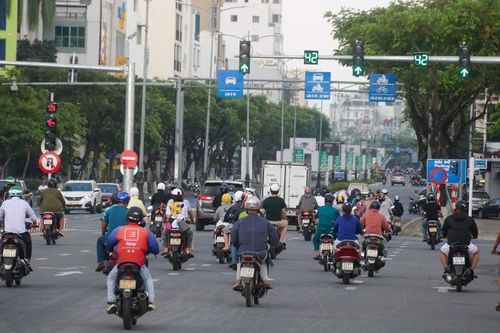 Nhịp sống Đà Nẵng sôi động trở lại sau nới lỏng giãn cách xã hội