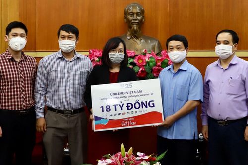 Chương trình 'Vững vàng Việt Nam' phòng chống dịch COVID-19