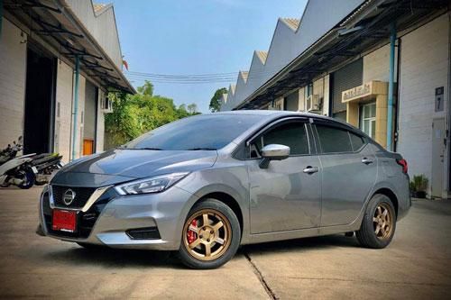 Sedan Nissan động cơ tăng áp, siêu tiết kiệm xăng, giá hơn 400 triệu, 'đe nẹt' Honda City, Toyota Vios