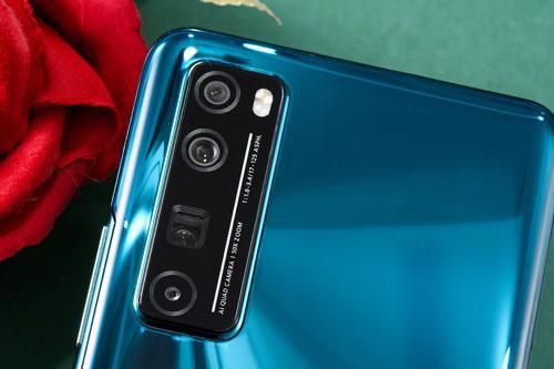 Smartphone 5G, cấu hình 'siêu khủng', sạc 40W, màn hình cong, giá hơn 12 triệu