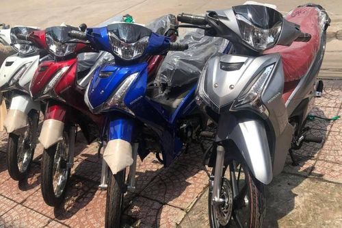 Honda Wave 125i nhập khẩu nguyên chiếc Thái Lan, giá 62 - 65 triệu đồng