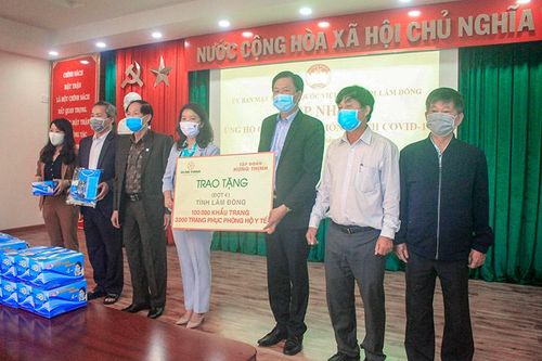 Lâm Đồng đã tiếp nhận trên 03 tỷ đồng ủng hộ Quỹ phòng chống dịch Covid-19