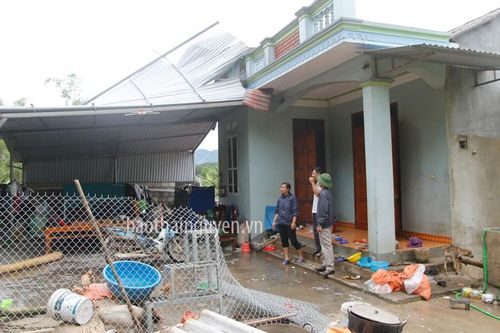 Mưa dông gây thiệt hại trên 260 triệu đồng