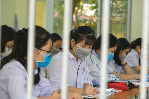 Bộ GD&ĐT giảm 1/3 số đầu điểm kiểm tra khi học sinh tới trường trở lại