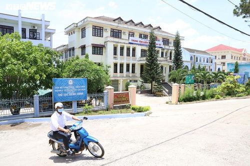 Ưu ái con trai, Giám đốc Sở Y tế Đắk Nông bị yêu cầu kiểm điểm