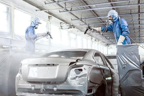Thị trường ô tô Việt Nam tái khởi động sản xuất và kinh doanh