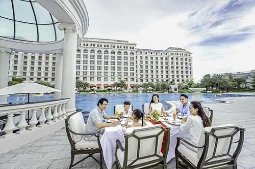 Đề xuất tặng 5.000 kỳ nghỉ trọn gói tri ân lực lượng y tế tuyến đầu chống dịch COVID-19