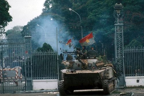 Khởi chiếu chùm phim tài liệu dịp kỷ niệm 45 năm Giải phóng miền Nam