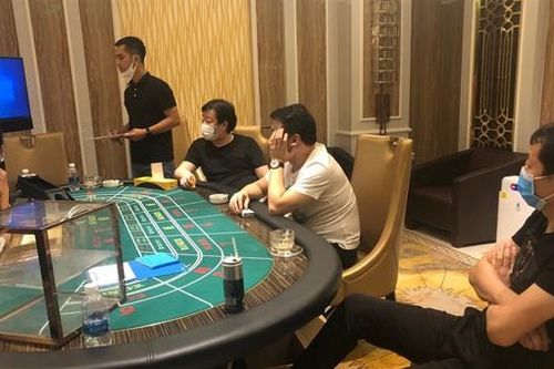 Hàng chục người đánh bạc trái phép trong resort