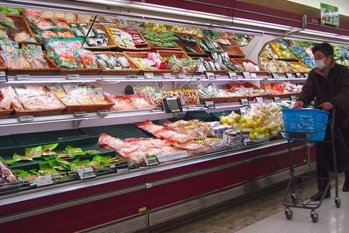 Thị trưởng Nhật khuyên phụ nữ không đi mua hàng trong bối cảnh COVID-19 vì lề mề