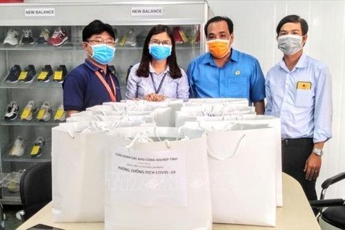 Công đoàn đồng hành cùng người lao động vượt qua đại dịch COVID-19